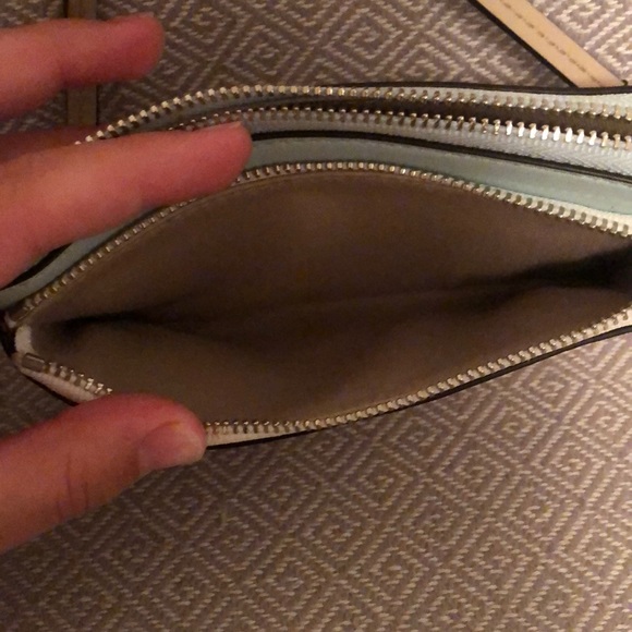 Blue and white coach wristlet - Picture 3 of 3